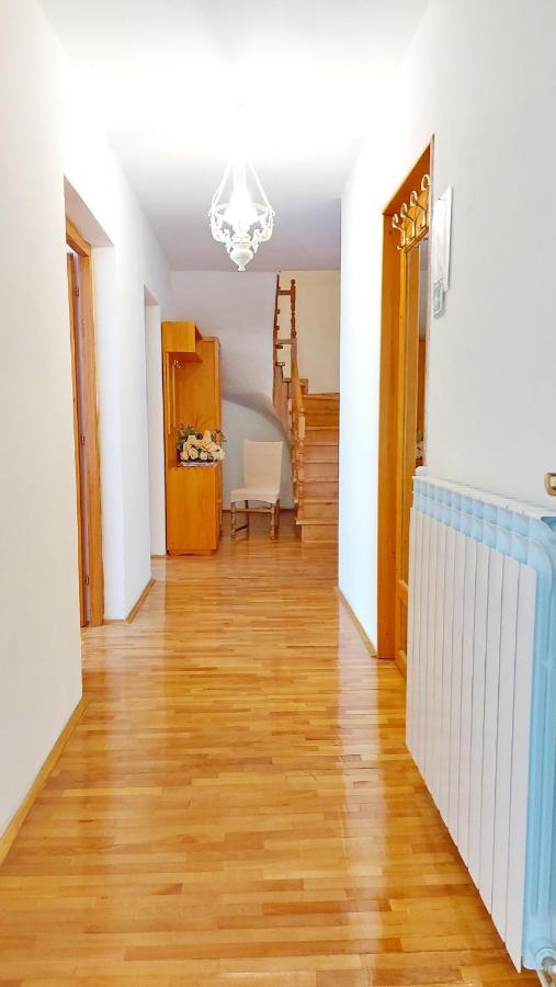 Holiday House With Seaview Сень Экстерьер фото
